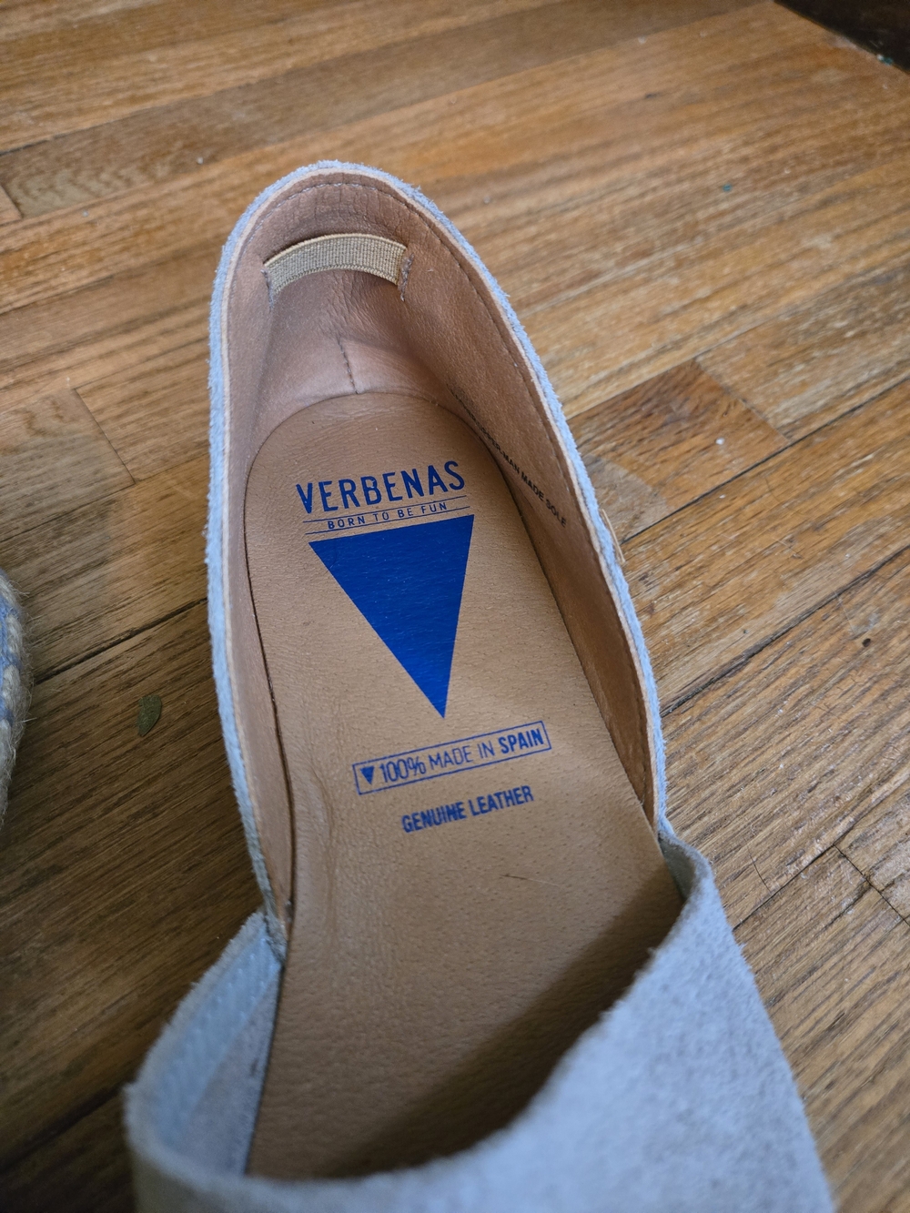 VERBENAS Suede Espadrille Slip-Ons in Light Gray Size 8.5 - Picture 2 of 9